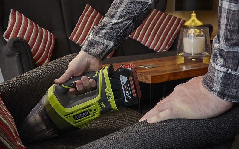 Ryobi One+ hand vac with 18V Bosch Professional battery