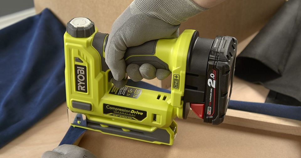 Ryobi One+ cordless stapler